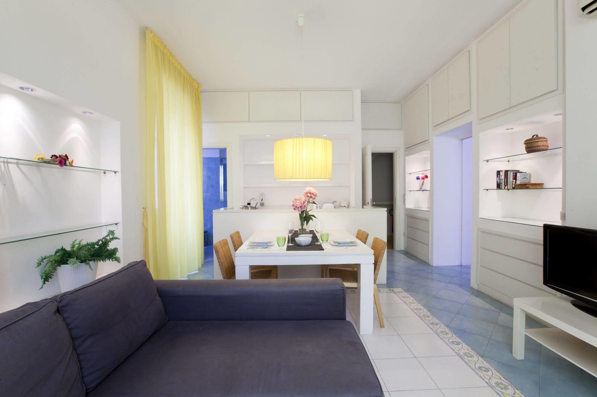 Sorrento Apartments Екстер'єр фото