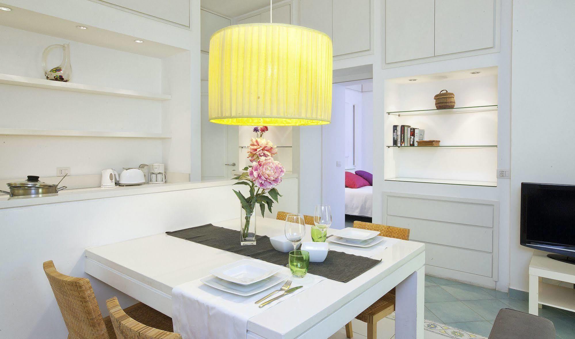 Sorrento Apartments Екстер'єр фото